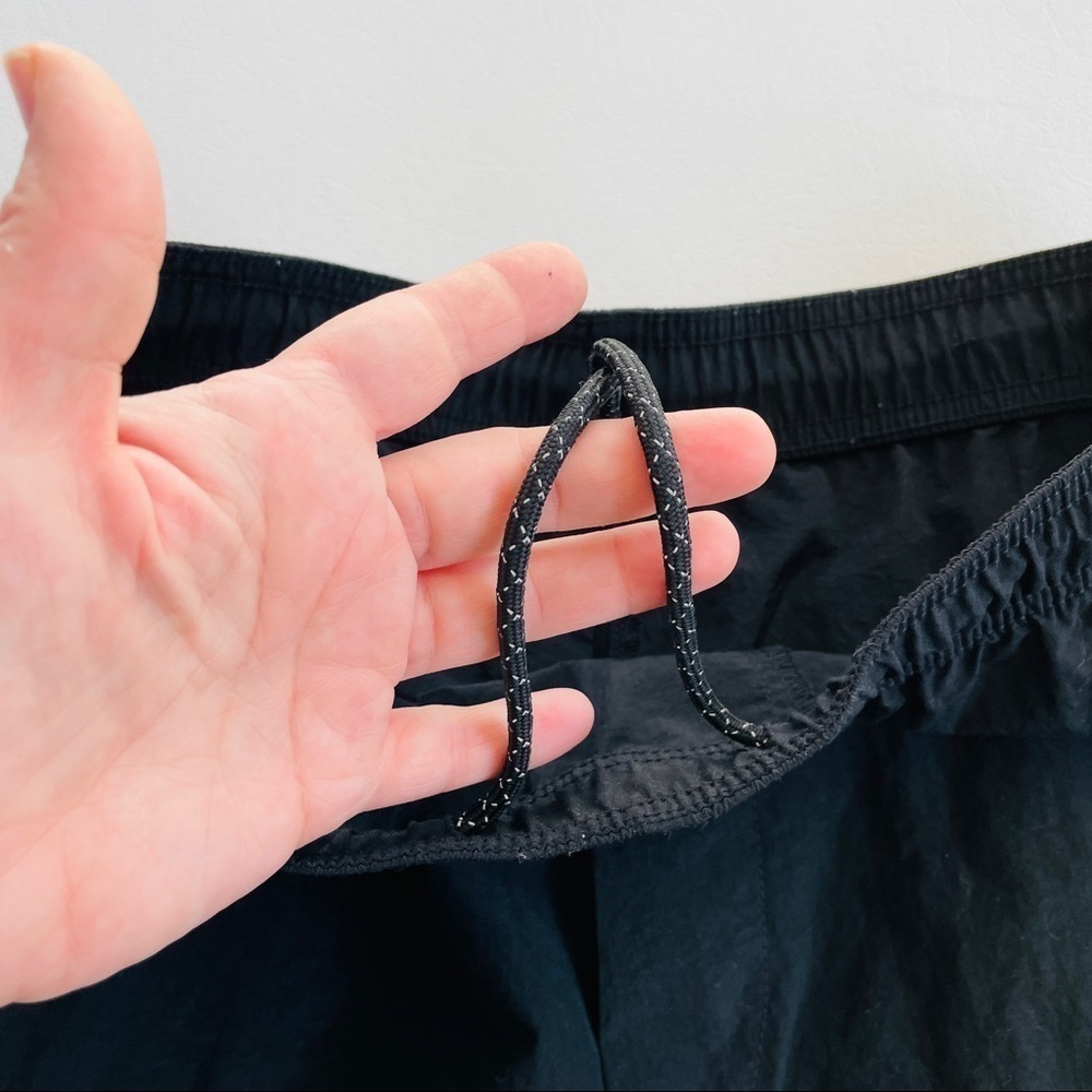 American Eagle Lightweight Pull On Performance Sh… - image 4